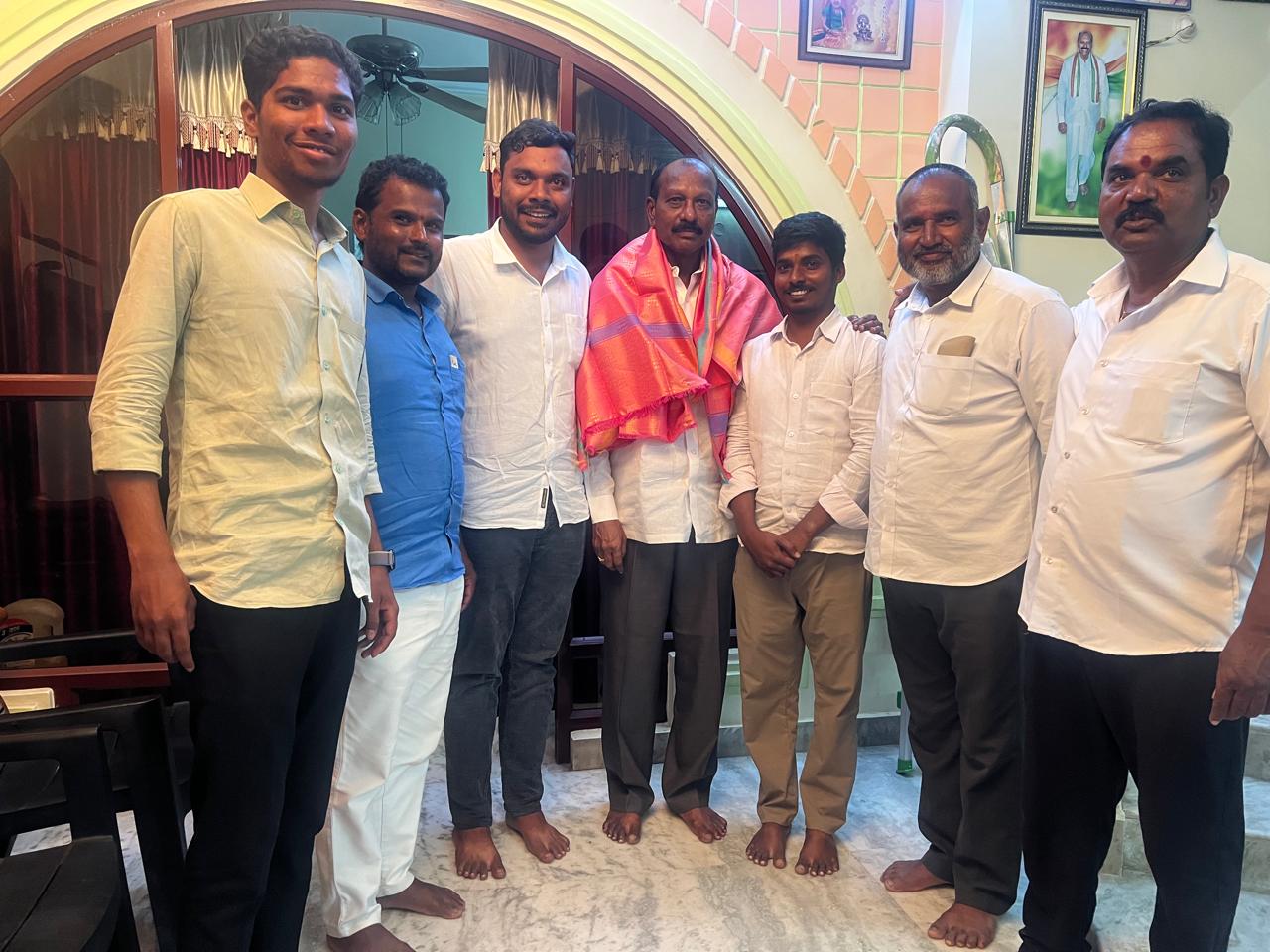 నూతన బాధ్యతలు పొందిన NSUI నాయకులకు జిల్లా కాంగ్రెస్ అధ్యక్షుడి అభినందనలు! - Additional Image